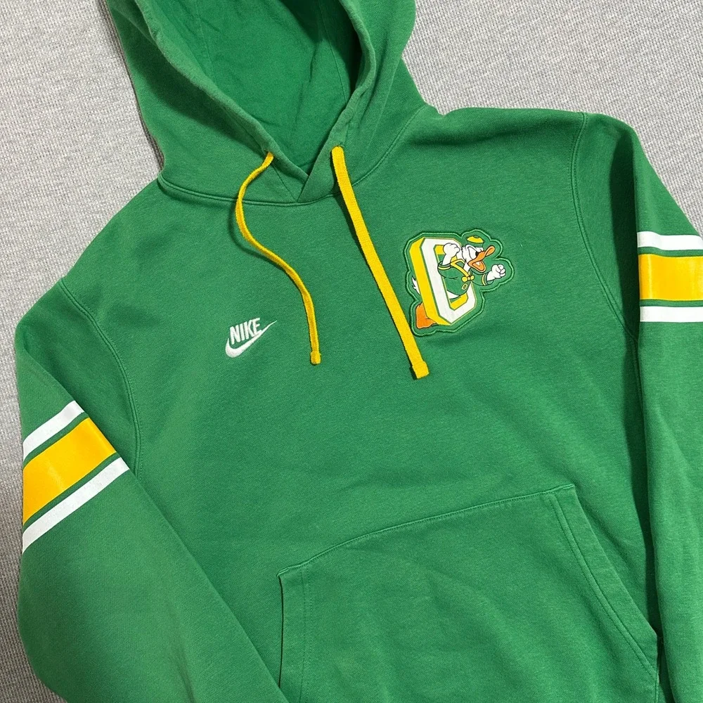 Nike Oregon Ducks Hoodie Pullover Puffy Logo Sweatshirt Green Yellow Mens Small